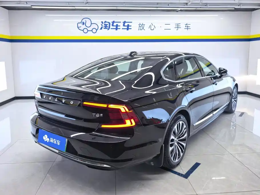 Volvo S90 2025 2025 B5 Zhiyi Luxury Edition