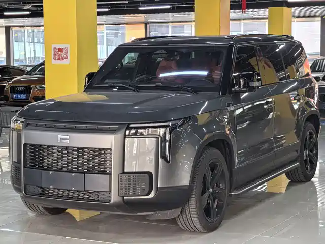 rox-polar-stone polar-stone-01