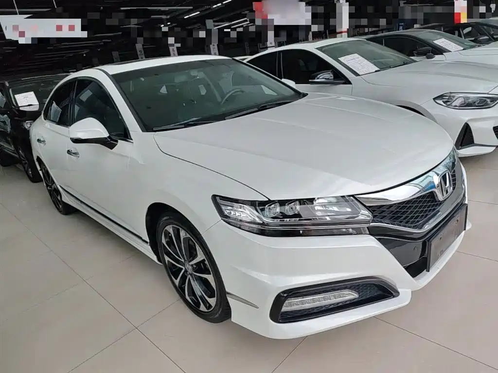 Honda Spirior 2015 2015 2.0L Premium Edition