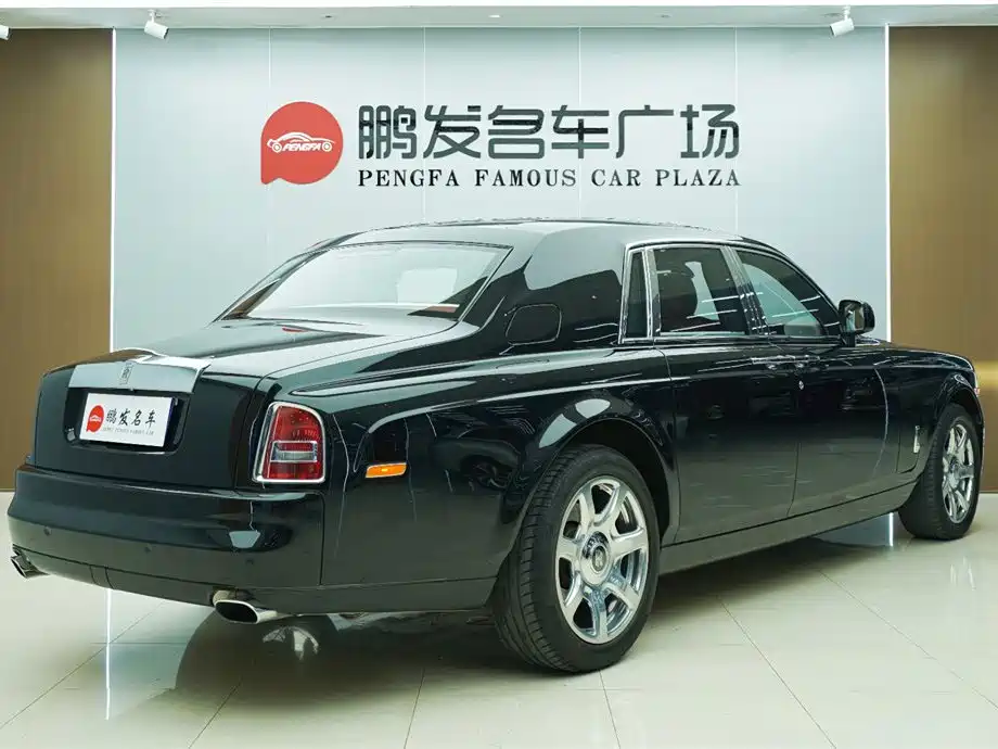 Rolls-Royce Phantom 2012 2013 6.7L Standard