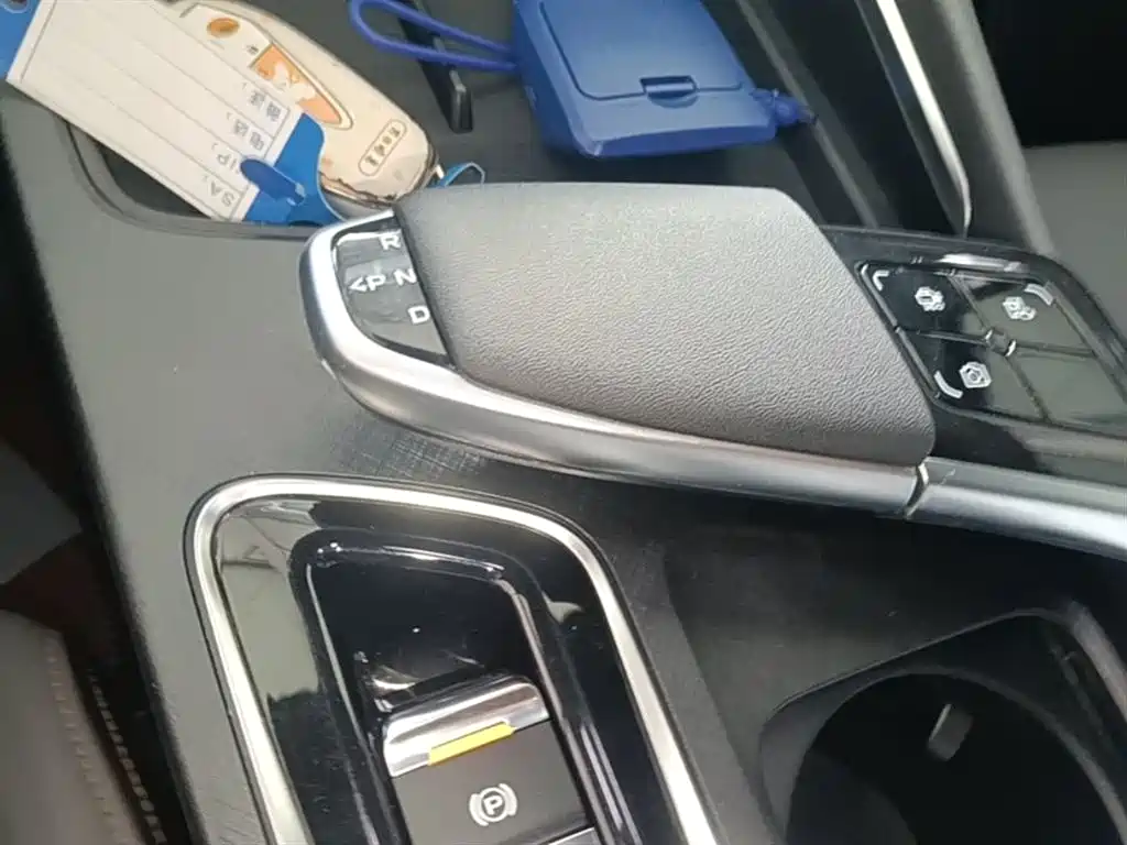 CHANGAN UNI-T