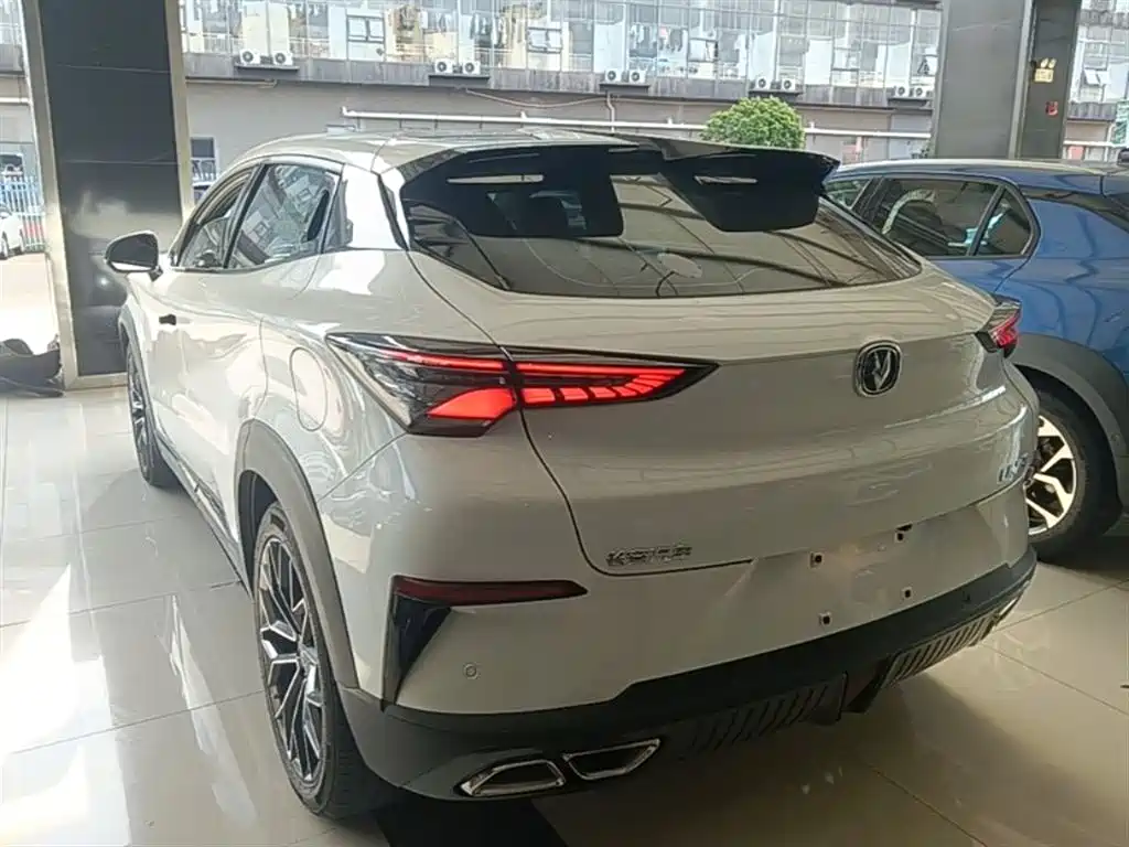 CHANGAN UNI-T