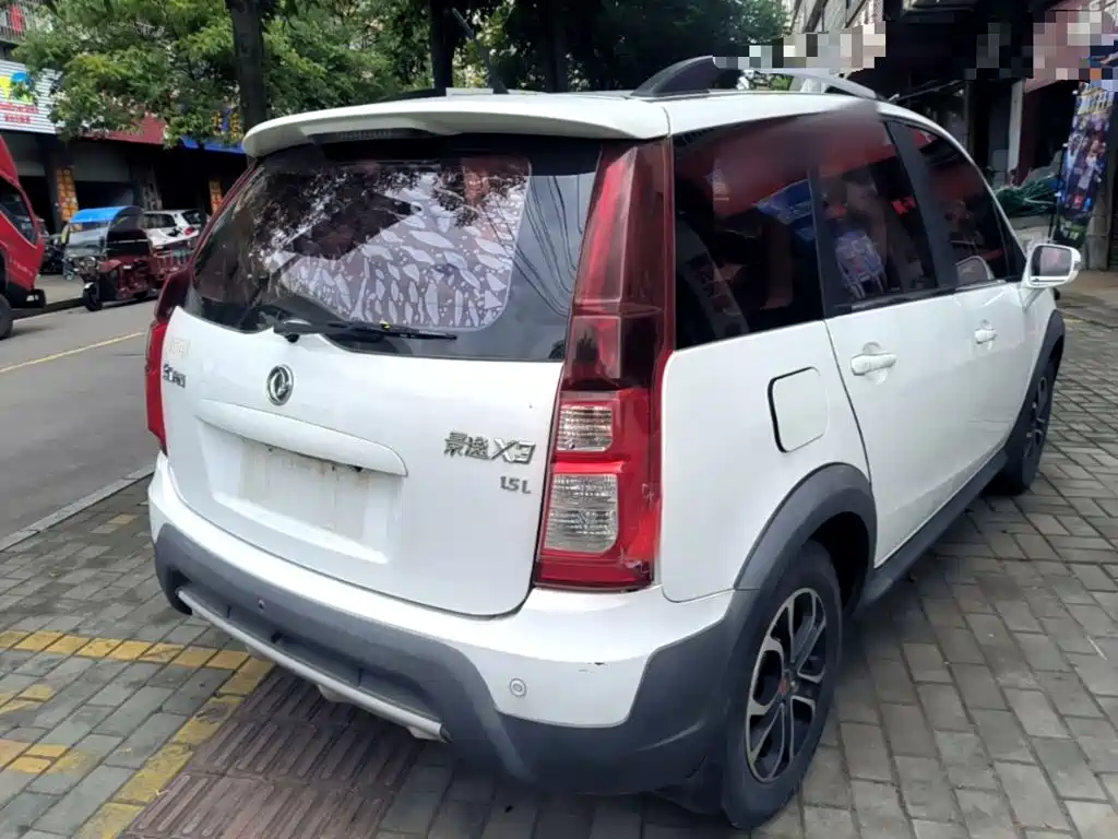 Dongfeng Fengxing Joyear X3 2016 2016 1.5L Luxury
