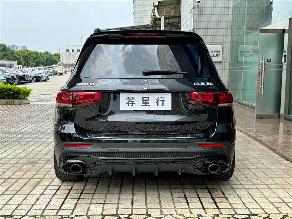 Mercedes-Benz GLB AMG 2022 AMG GLB 35 4MATIC фото 21
