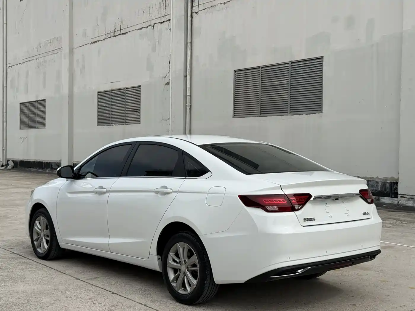 GEELY AUTOMOBILE EMGRAND GL