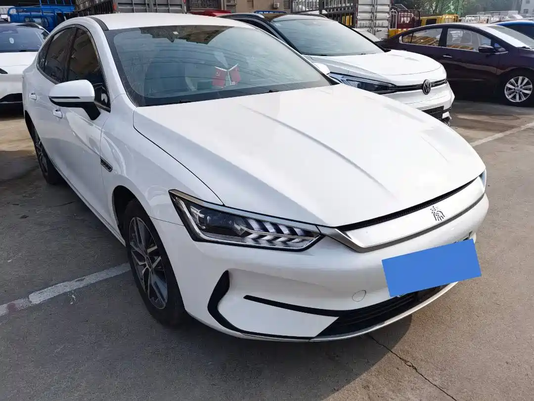 BYD Qin PLUS 2024 Glory Edition EV 510KM Leading фото 3
