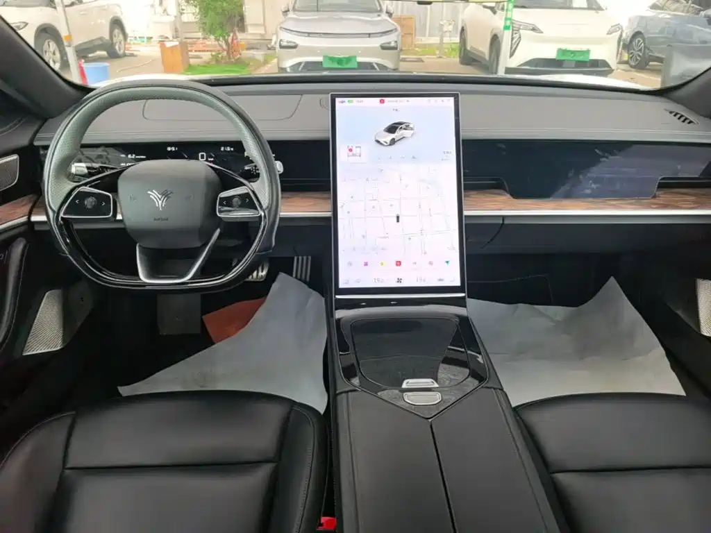 Nezha Auto Nezha S 2023 2023 Pure Electric 520km RWD Lite Edition