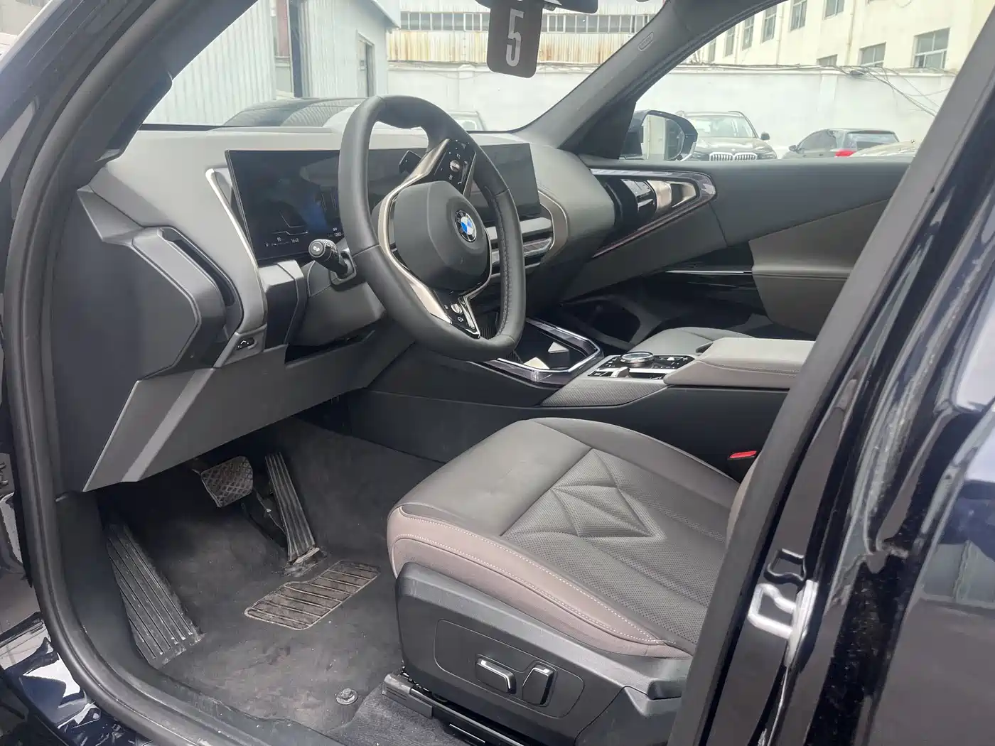 BMW X3 2025 xDrive25L Luxury Package фото 6