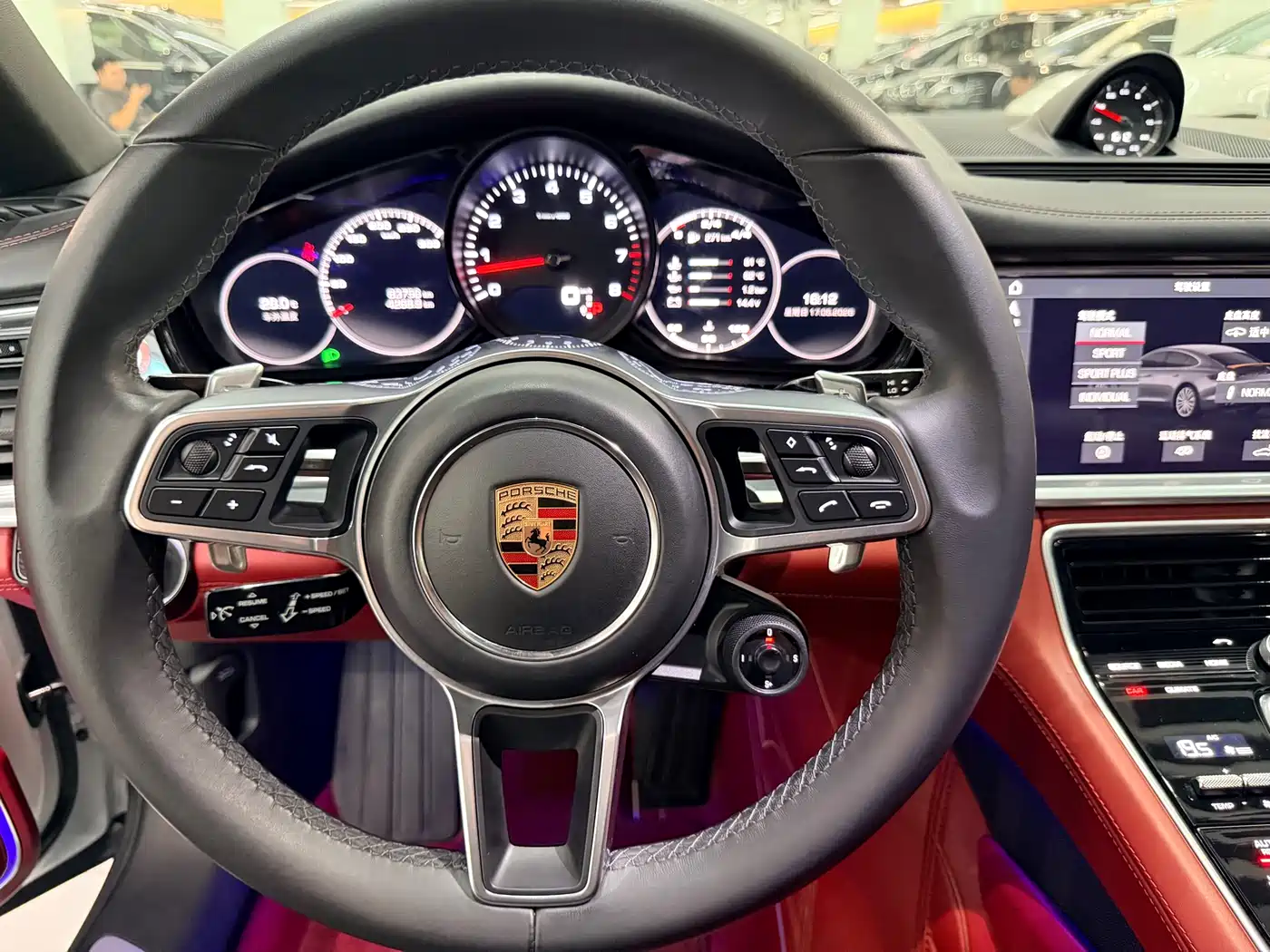 Porsche Panamera 2019 Panamera 2.9T фото 7