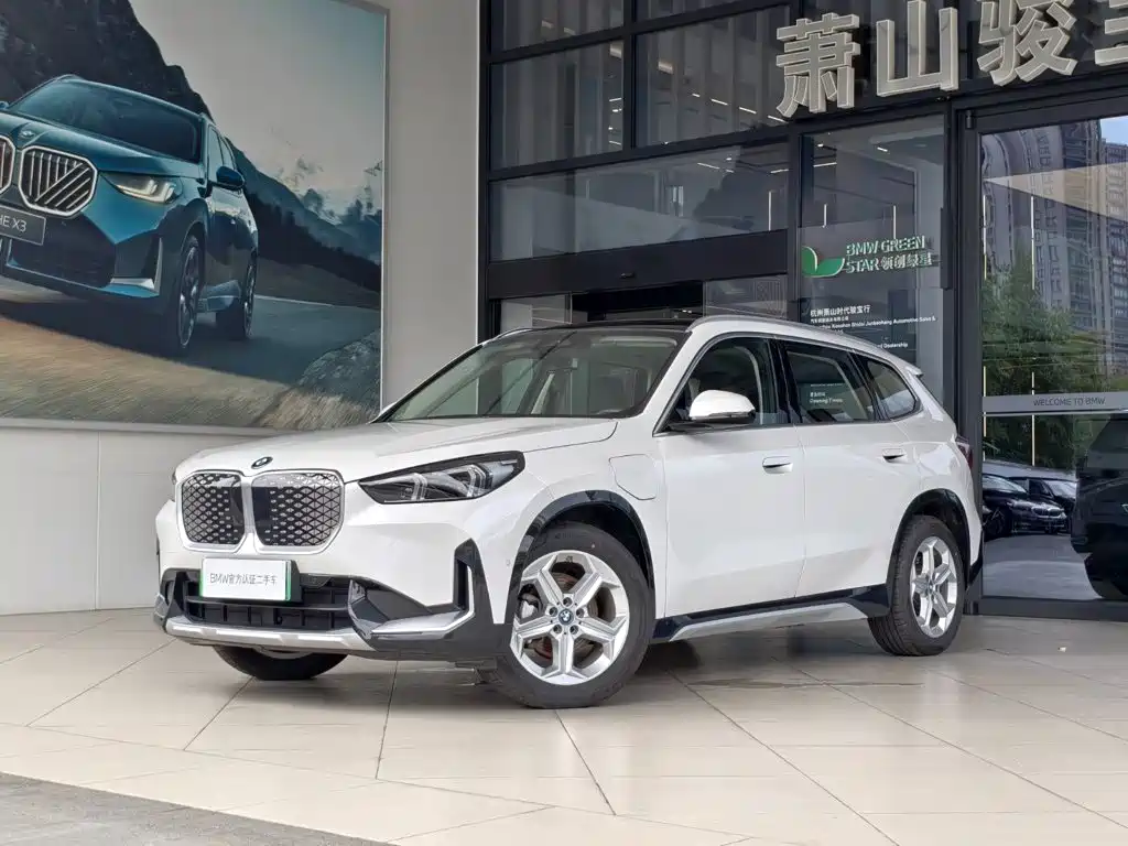 BMW iX1 2025 2025 eDrive25L X Design Package