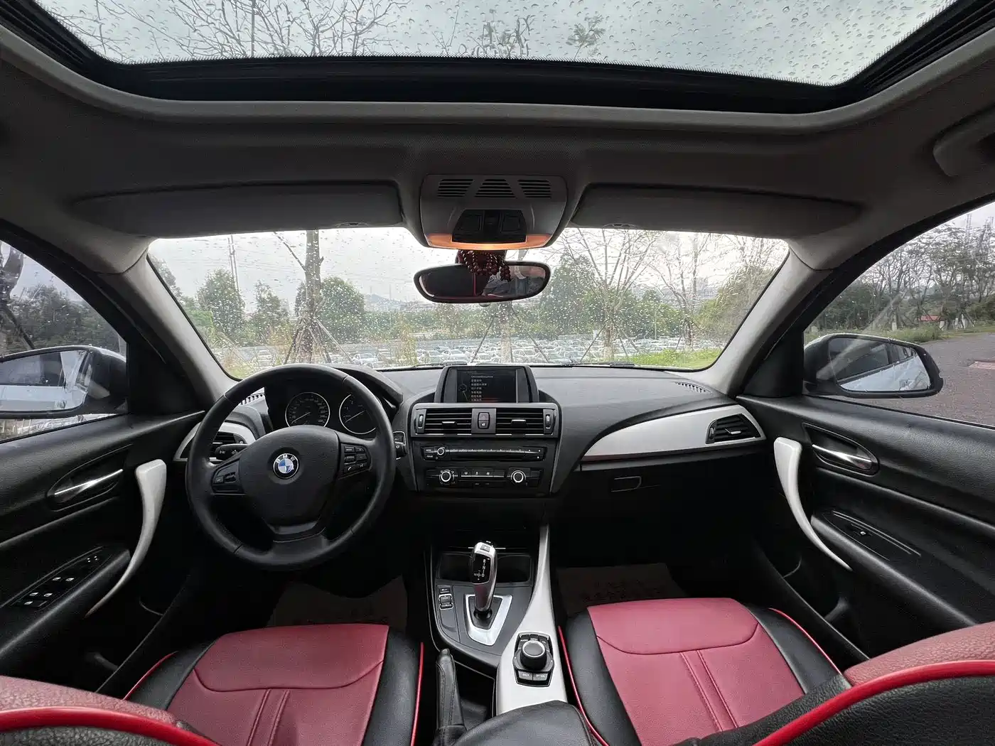 BMW 1 Series (Import) 2013 Facelift 116i Leading Model фото 7