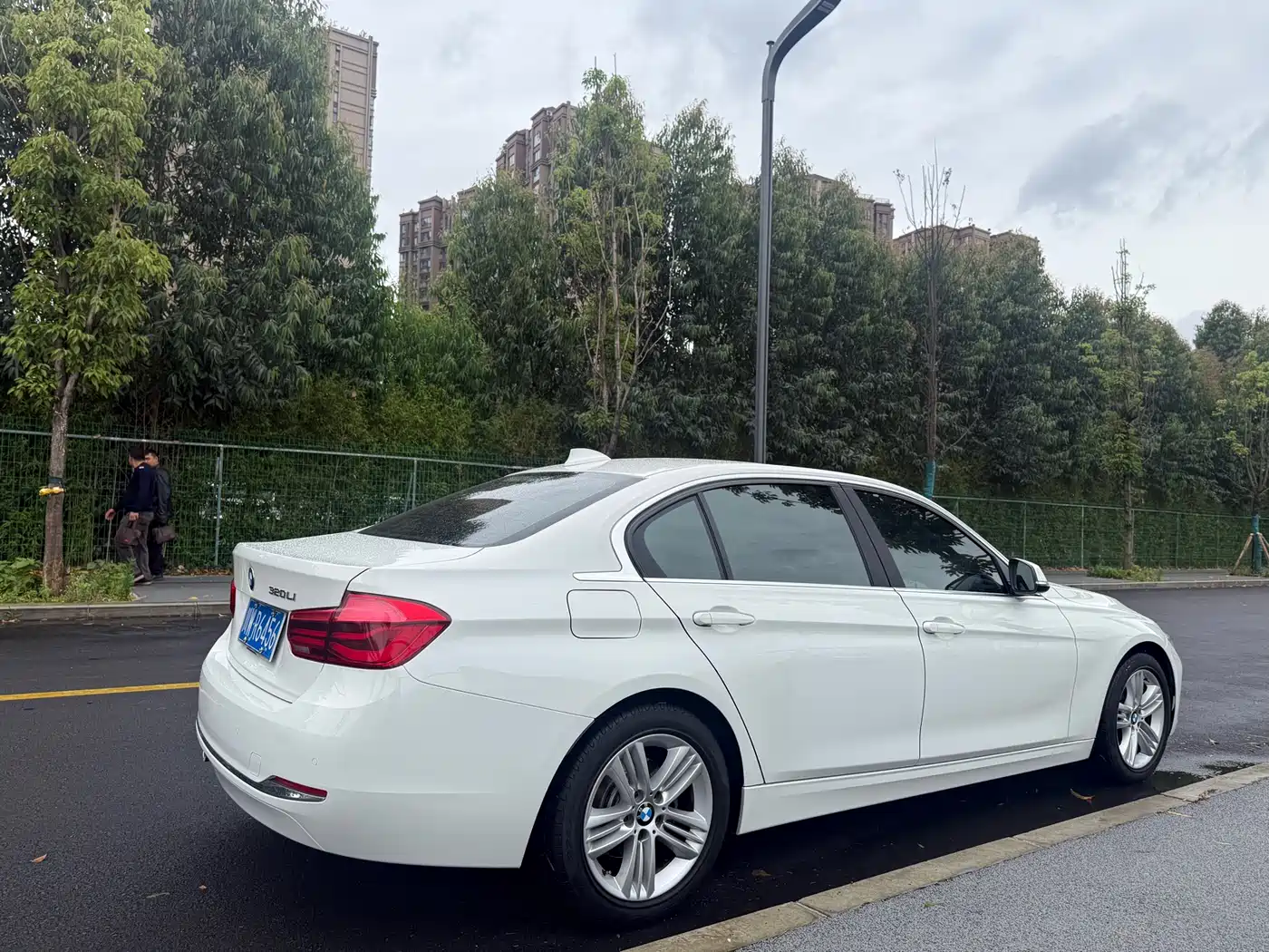 BMW 3 Series 2016 320Li Fashion Model фото 30
