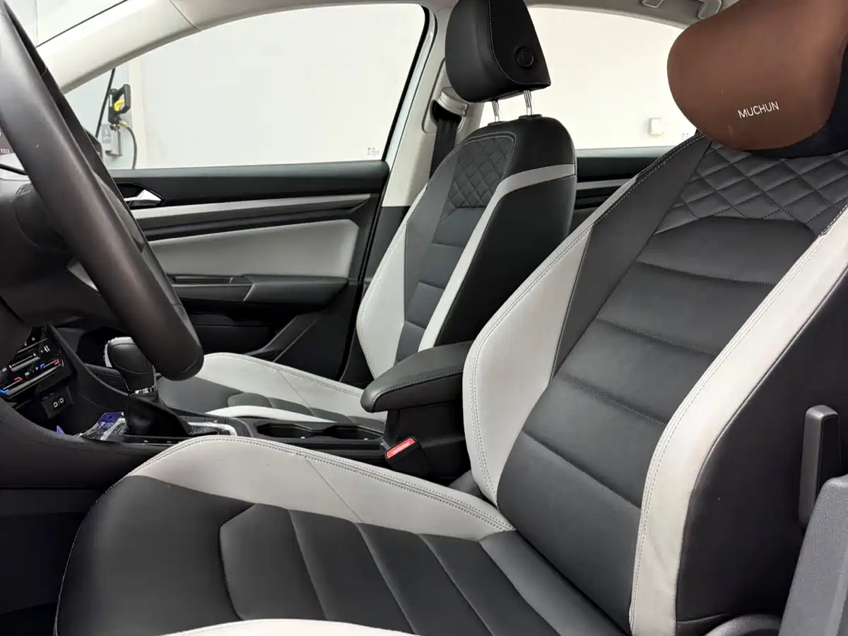 Volkswagen Bora 2023 280TSI DSG Prestige Edition фото 11