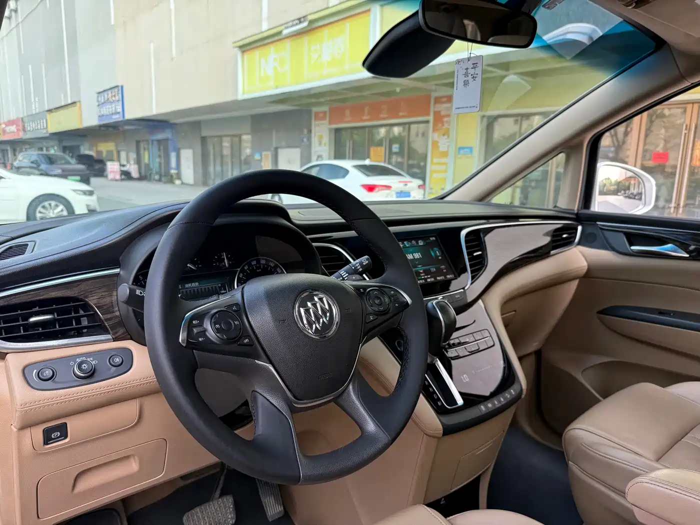Buick GL8 2017 ES 28T Luxury China V фото 18
