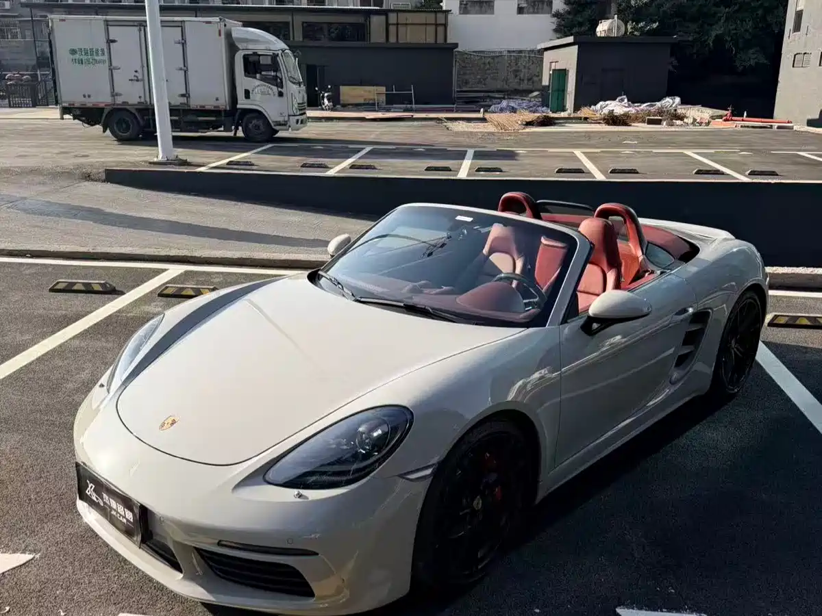 Porsche 718 2018 Boxster 2.0T фото 2