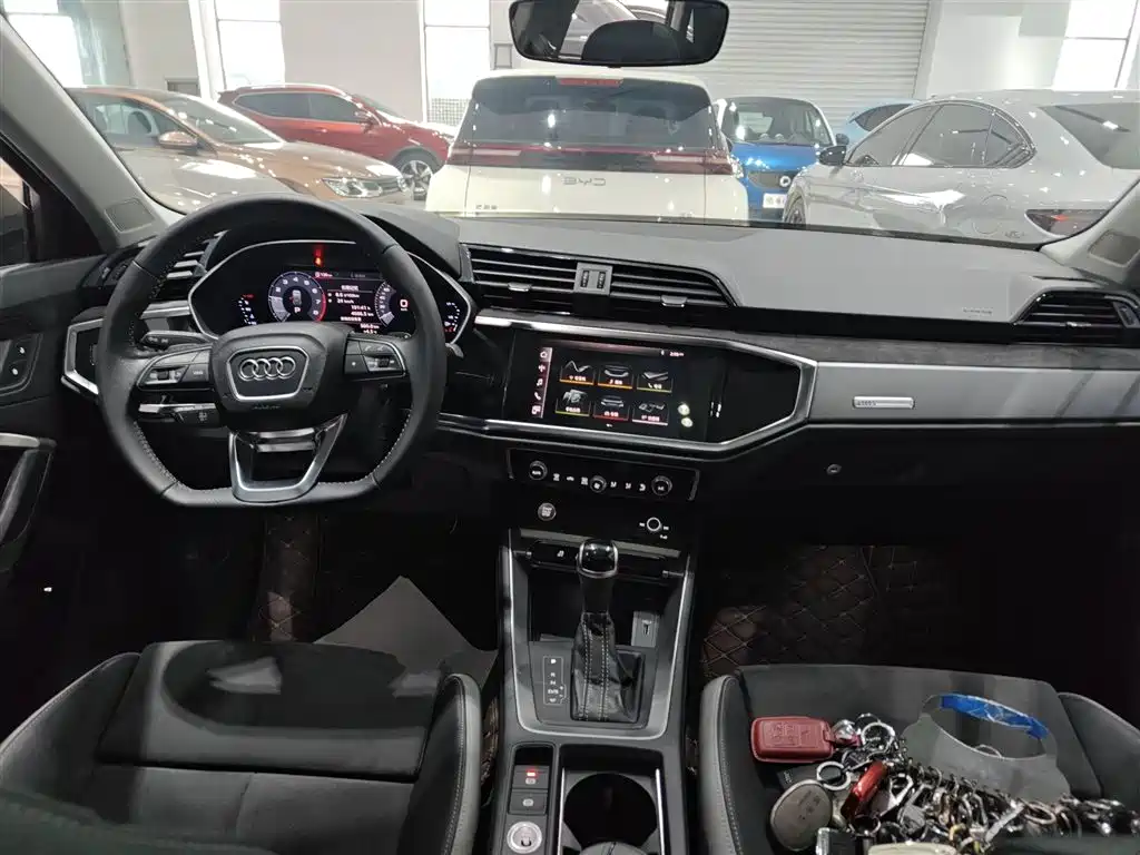 Audi Q3 2019 35 TFSI Fashion Sport фото 12