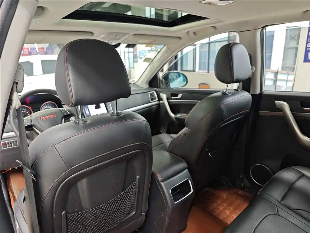 Haval H6 2015 Sport 1.5T Automatic 2WD Luxury фото 15