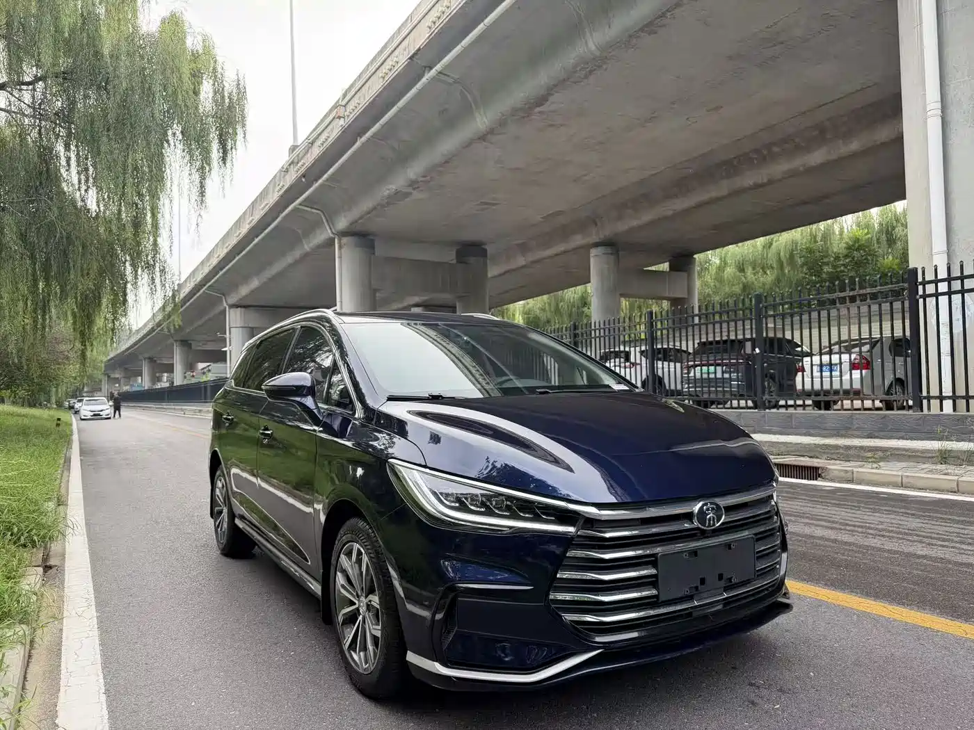 BYD Song MAX 2020 2021 Upgrade 1.5T Automatic Luxury Edition 7-Seater