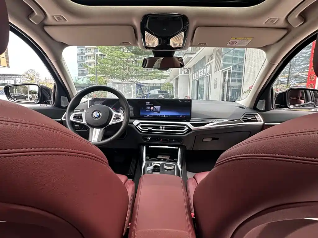 BMW 3 Series 2024 325Li M Sport Shadowline Package фото 19