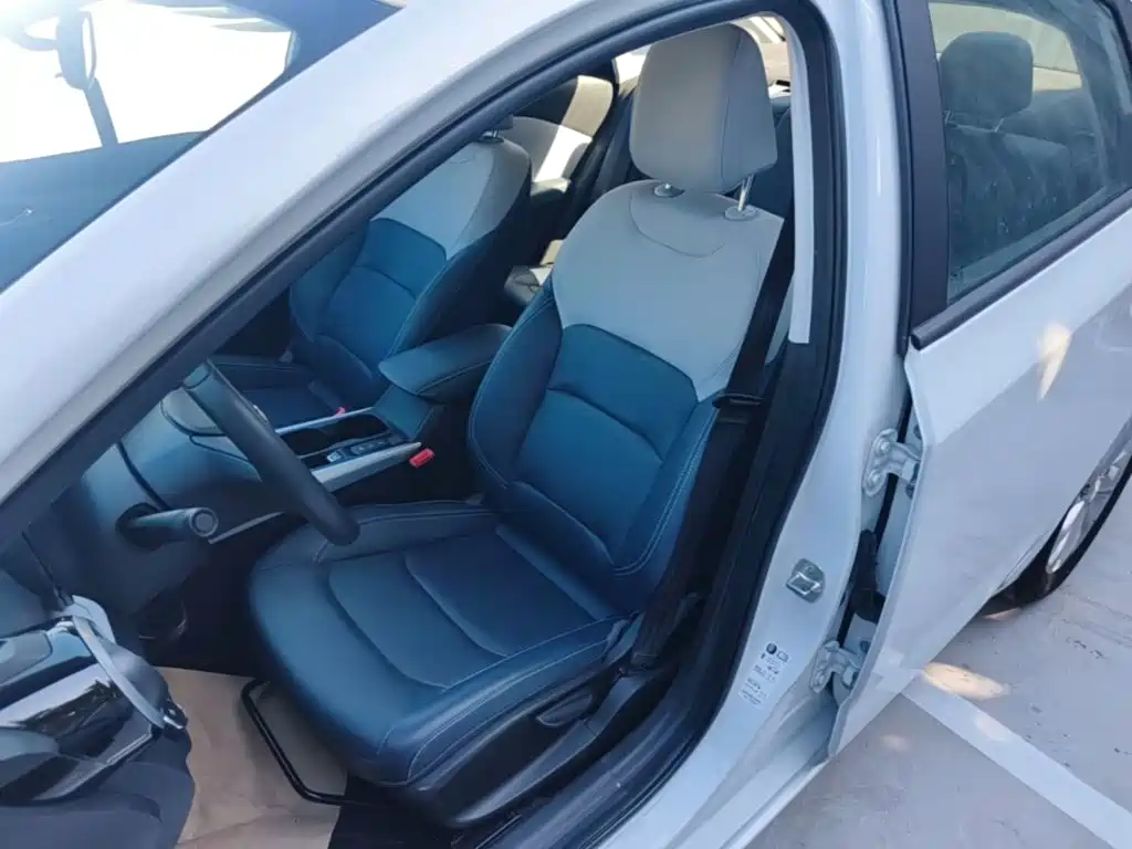 Chevrolet Monza 2025 2024 1.5L Dual-Clutch Delight Edition