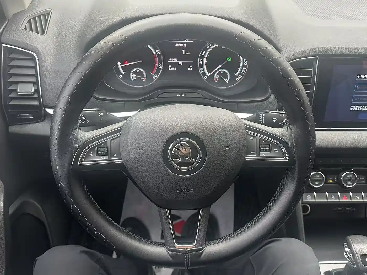 Škoda Karoq 2021 TSI280 Luxury Edition фото 9