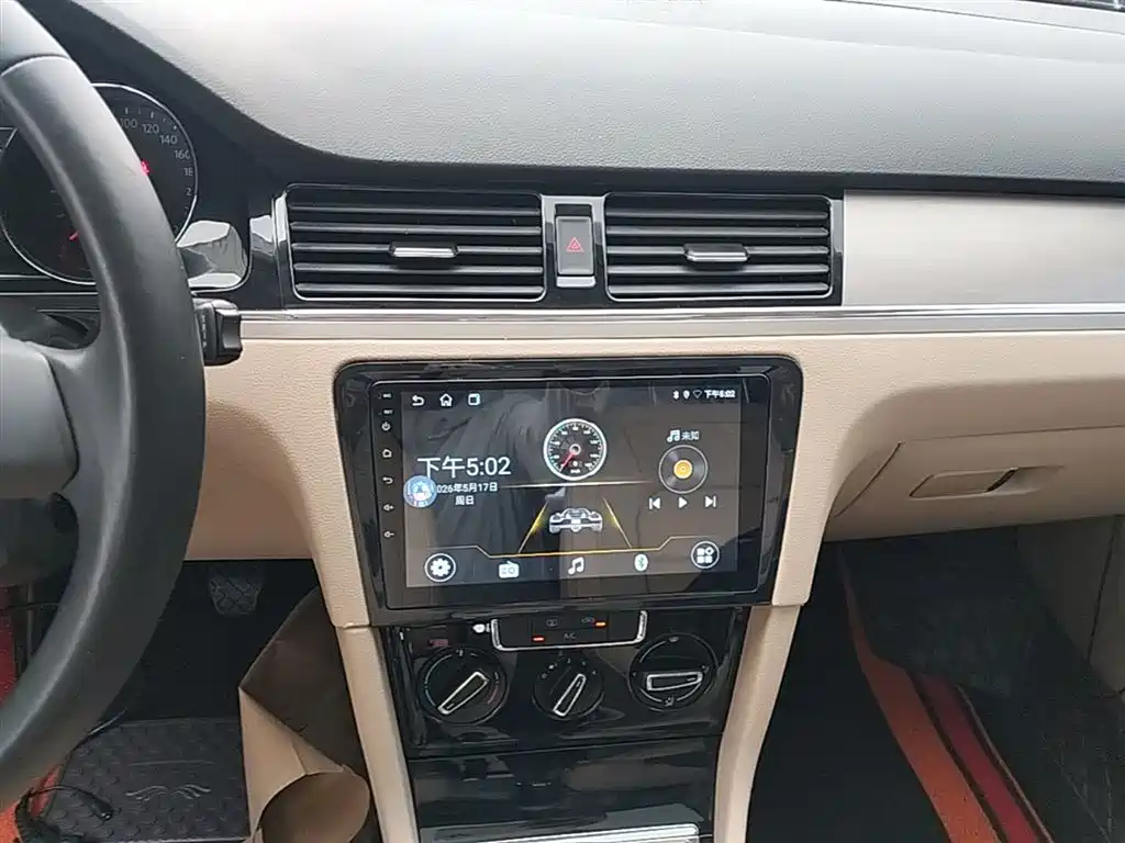 Volkswagen Bora 2014 1.6L Manual Comfort Edition фото 13
