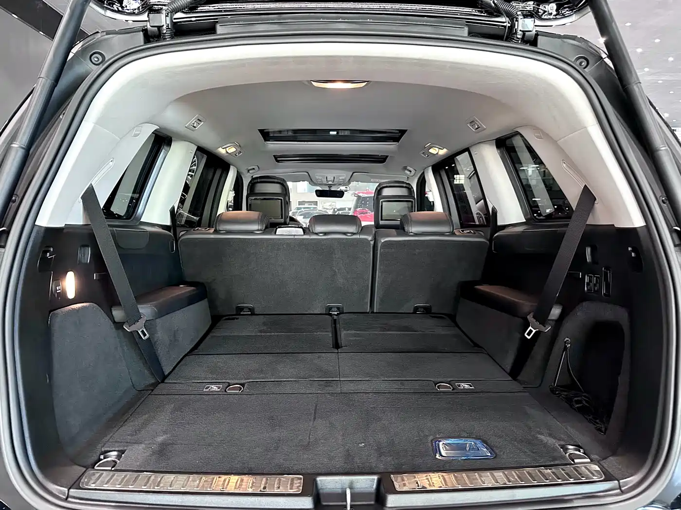 Mercedes-Benz GLS 2018 GLS 500 4MATIC фото 7
