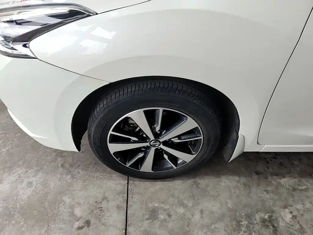 Nissan Bluebird 2020 2020 1.6L CVT Cool Edition