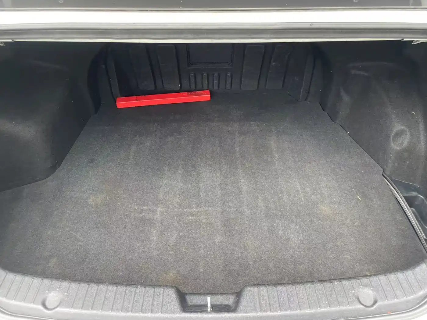Hyundai Sonata 2014 2.0L Automatic Luxury фото 17