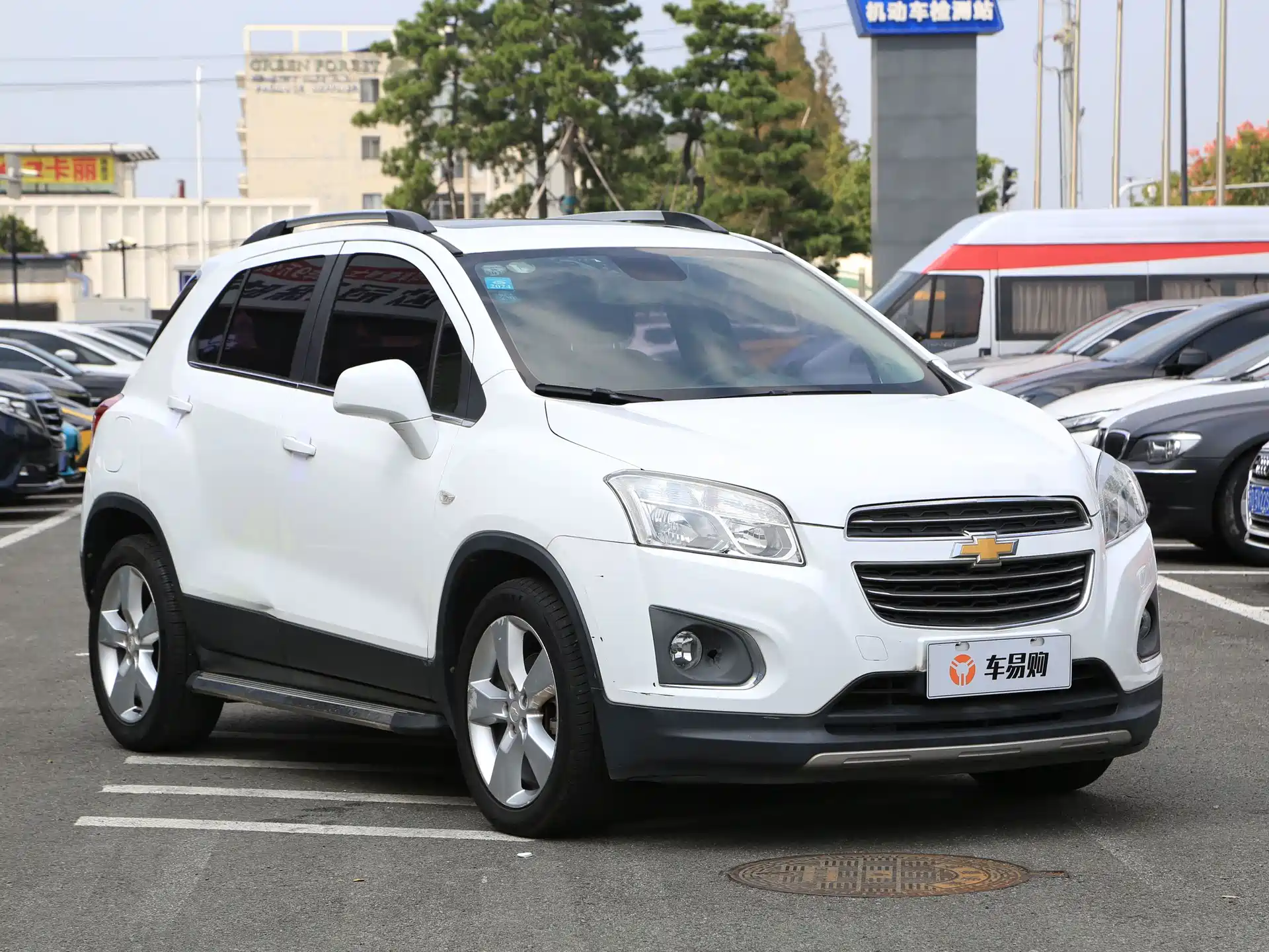 Фото 3 - Chevrolet Trax