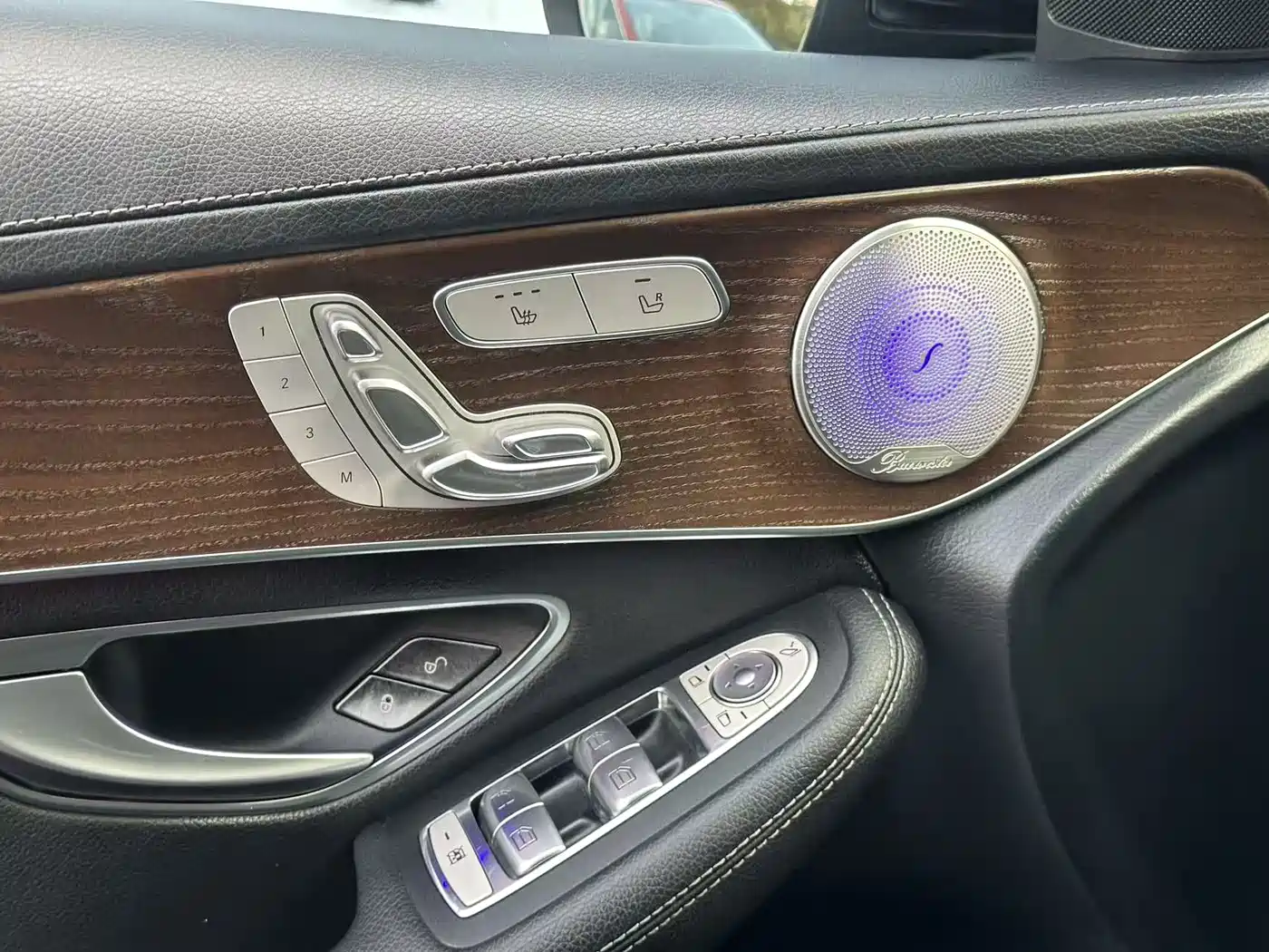 Mercedes-Benz GLC 2022 Model GLC 300 L 4MATIC Dynamic Edition фото 18