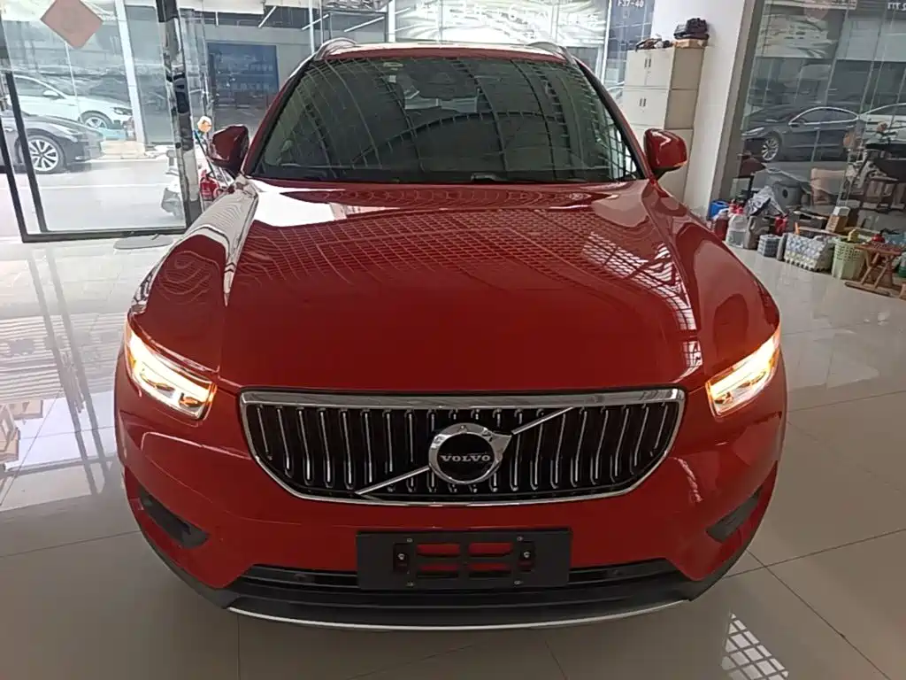 صورة 3 - Volvo XC40
