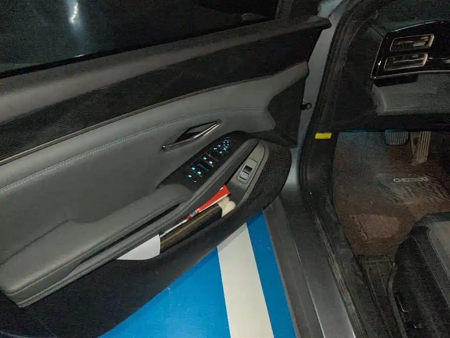 BYD Qin L 2024 DM-i 120KM Leading фото 7