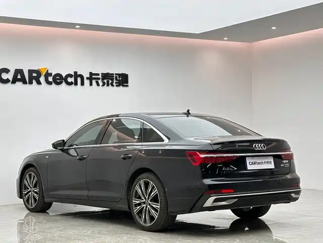 Audi A6L 2024 45 TFSI quattro Premium Dynamic — фото 3