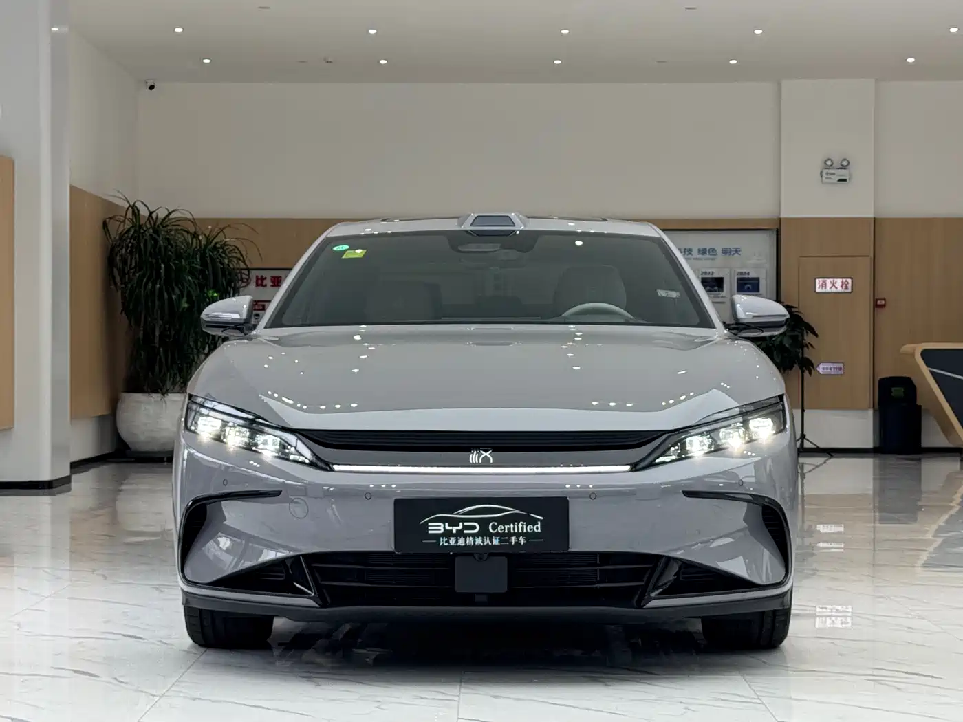 BYD Han 2025 DM-i Smart Driving Edition 125KM LiDAR Flagship фото 2