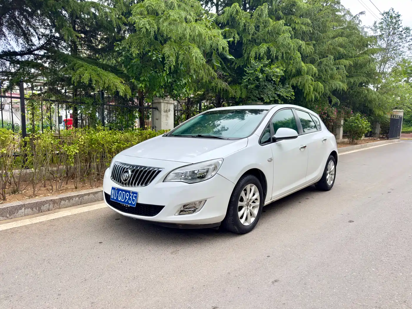 Buick Excelle 2013 Model XT 1.6L Automatic Fashion