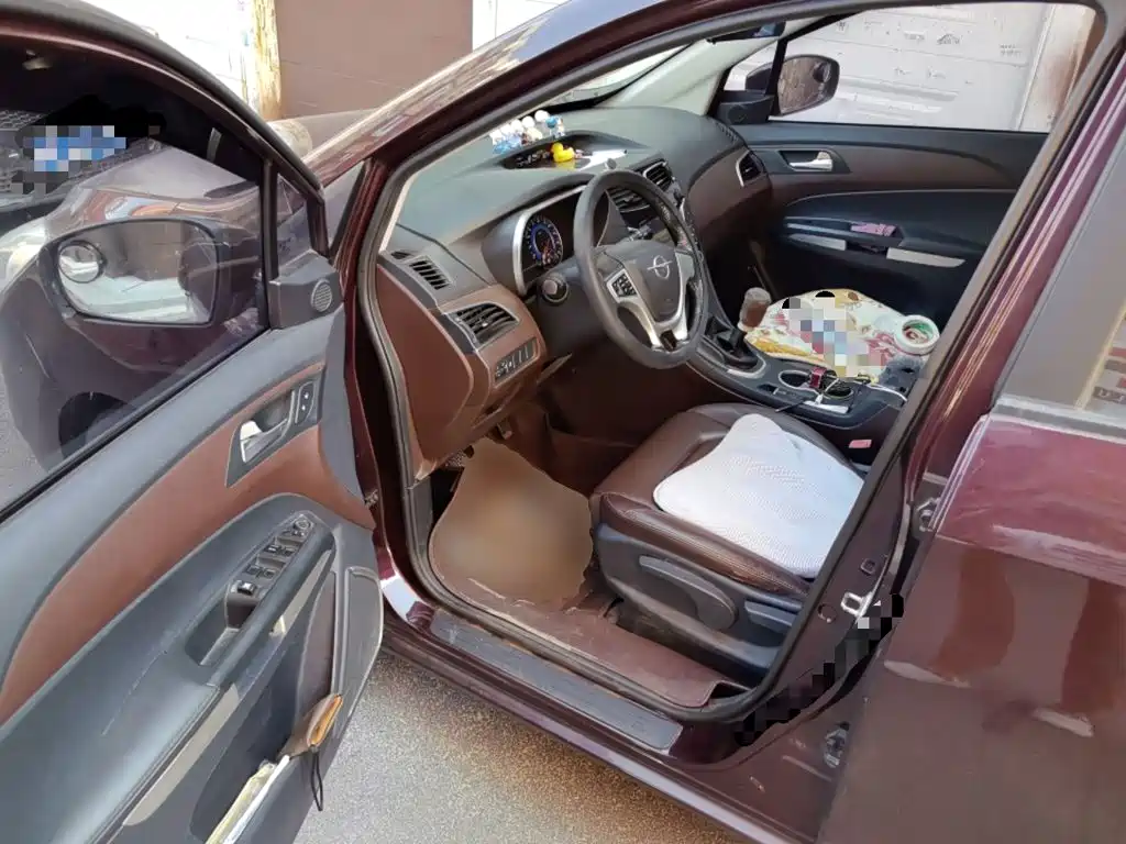 Haima V70 2016 2016 2.0L Manual Smooth Type 6-seater
