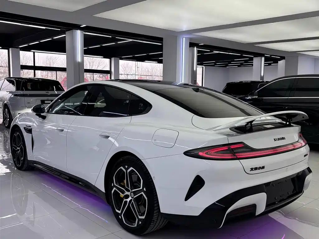 XIAOMI CAR XIAOMI SU7