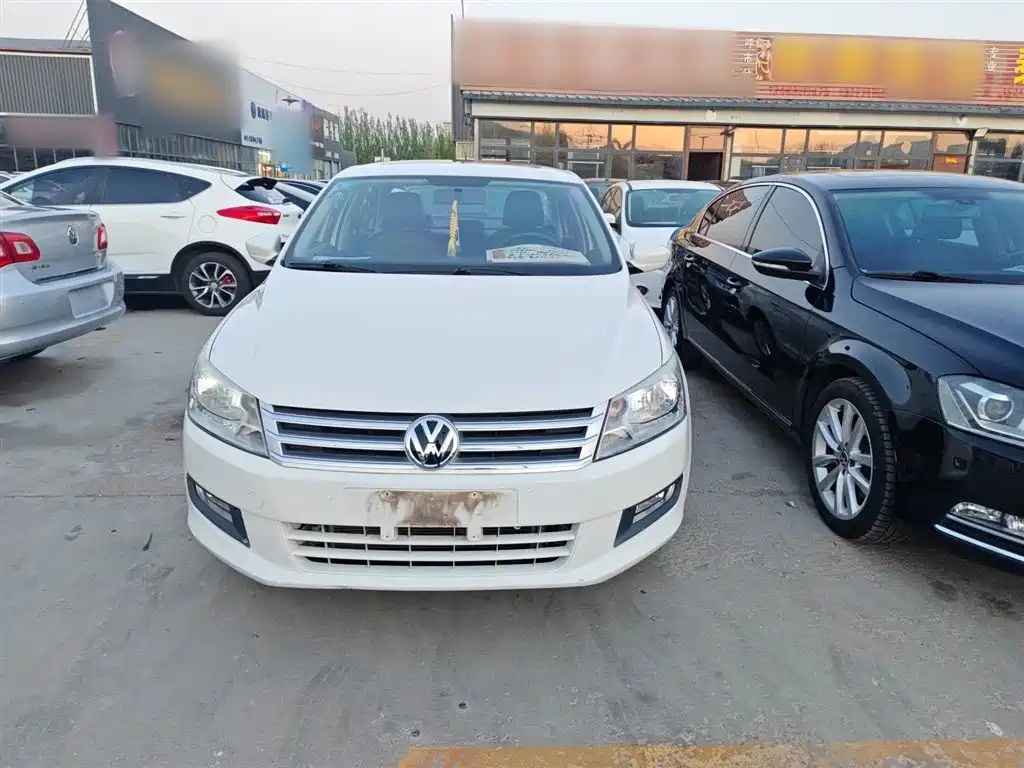 Volkswagen Santana 2013 1.6L Manual Comfort Edition фото 22