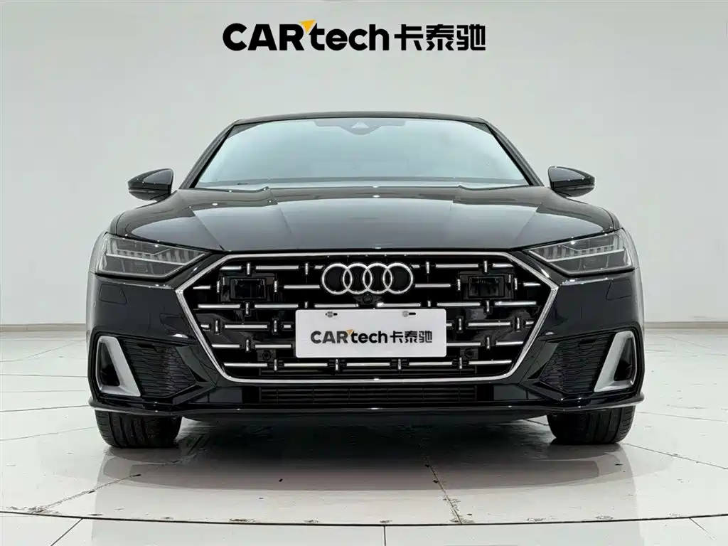 Audi A7L 2024 45 TFSI Luxury фото 3