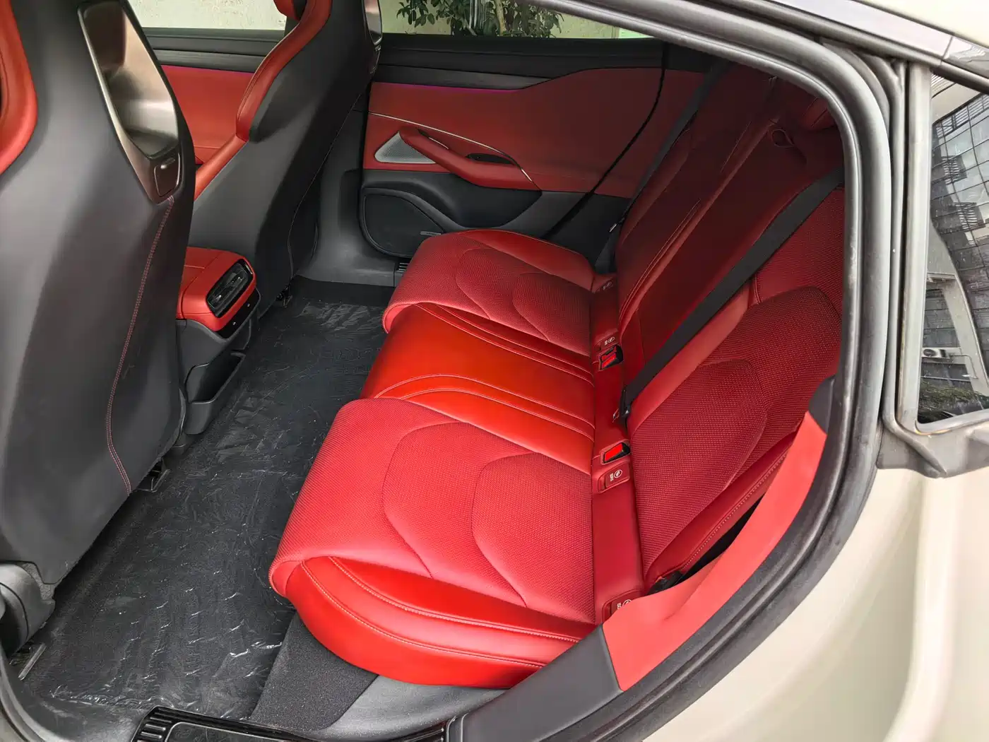 XIAOMI CAR XIAOMI SU7