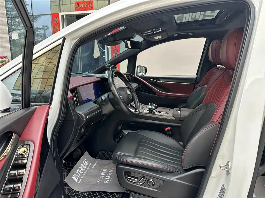 GAC Trumpchi Trumpchi M8 2023 Model Master Series Hybrid Ultimate Edition фото 9