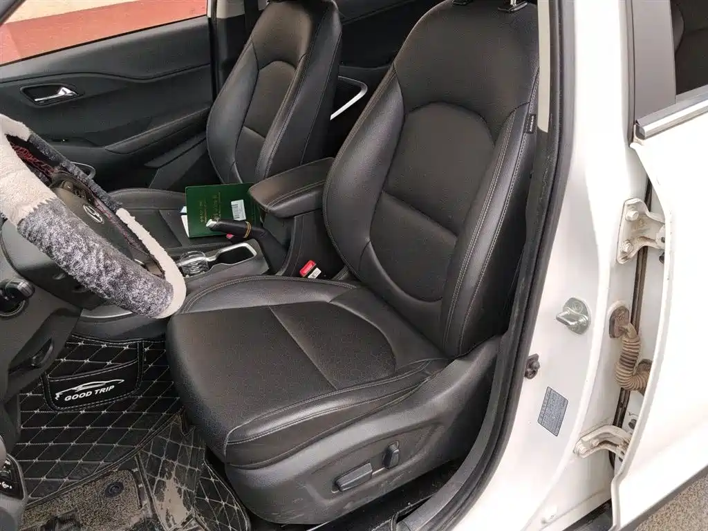Hyundai Beijing Hyundai ix35 2019 2.0L Automatic 2WD Zhiyong·Enjoy China V фото 8
