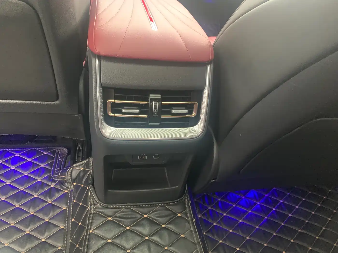 Hongqi H5 2023 2.0T Auto Smart Connect Flagship фото 13