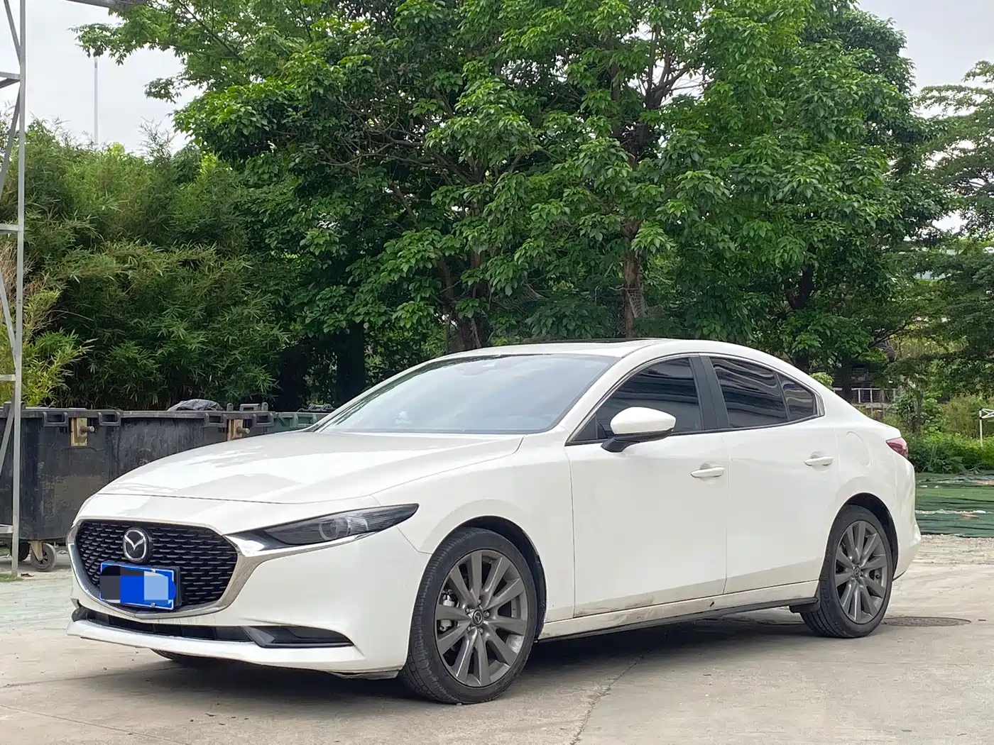Mazda 3 Axela 2023 2.0L Automatic Premium Edition