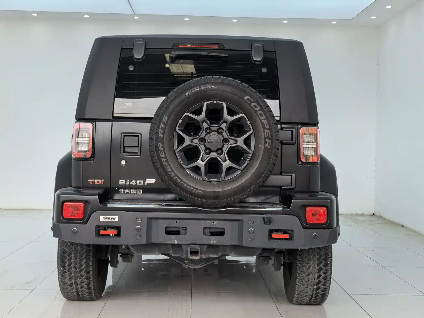 BAIC ORV Beijing Offroad BJ40 2023 2.0T Auto 4WD Urban Hunter Knight Edition фото 11