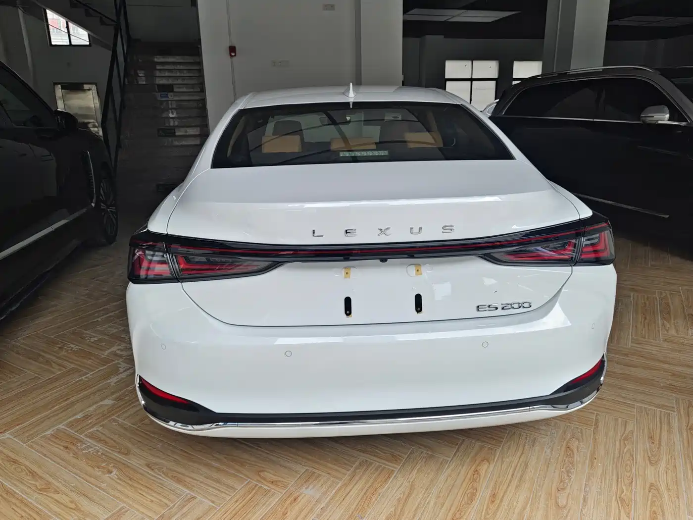 Lexus ES 2026 2025 200 Ultimate Edition