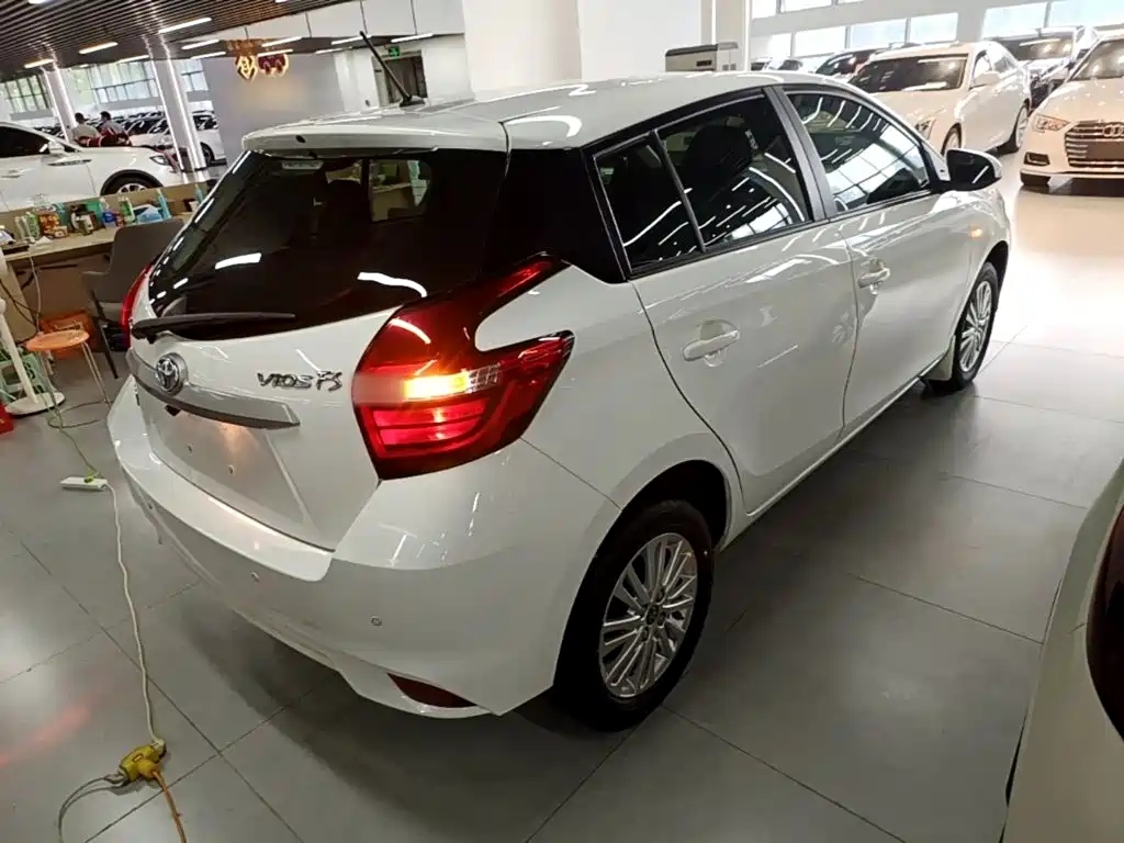 Toyota Vios FS 2017 2017 1.5L CVT Trend Edition