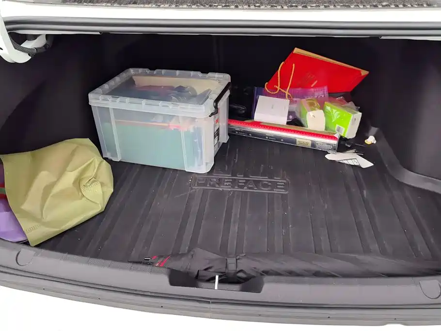 GEELY AUTOMOBILE XINGRUI