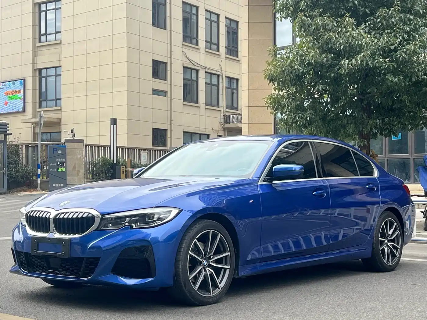 BMW 3 Series 2021 Facelift 325Li M Sport Package